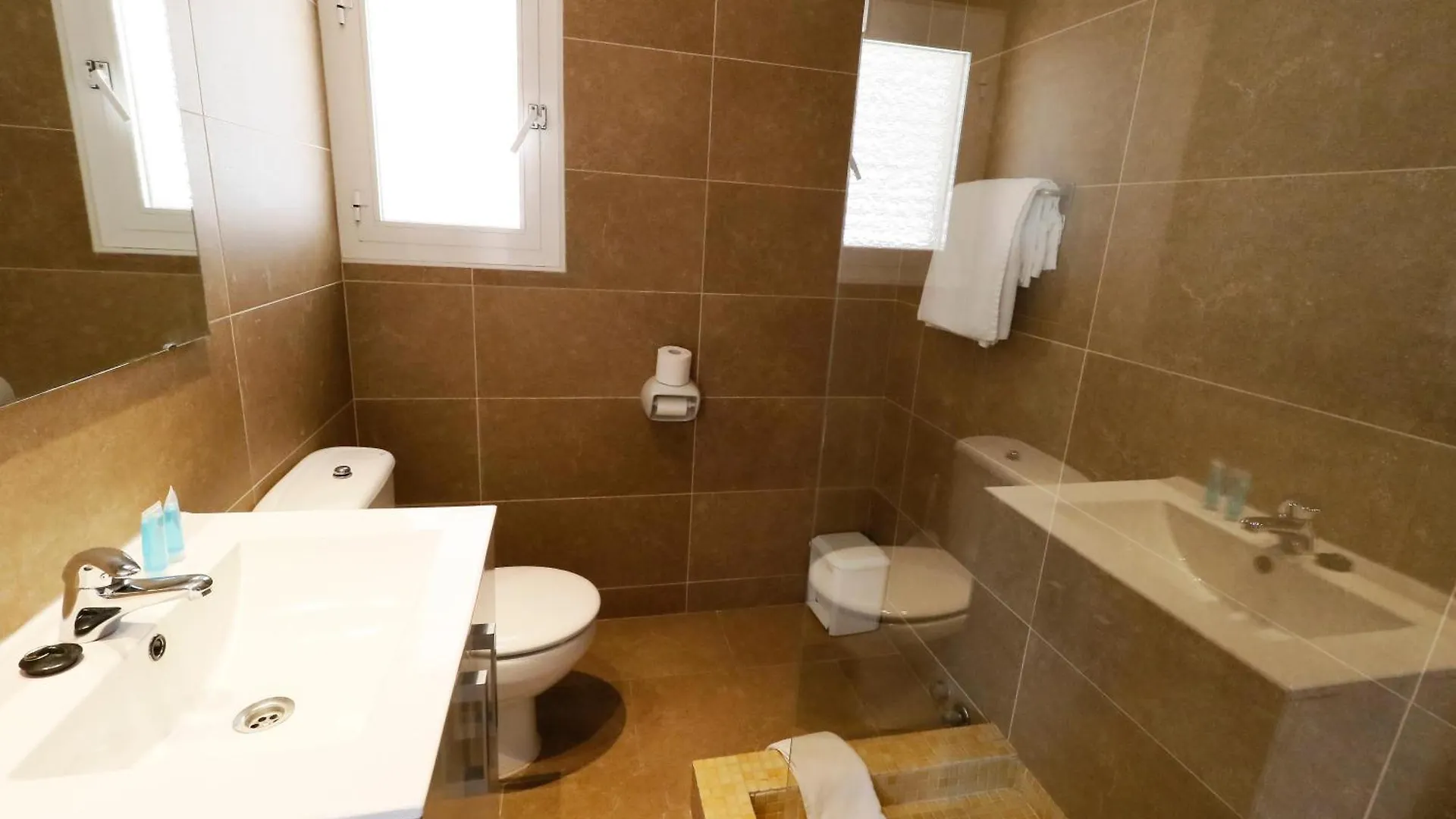 **  Hotel Gabarda Palma Nova  Hiszpania