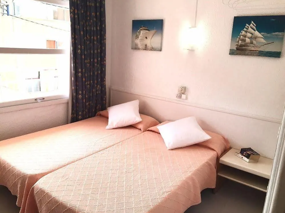 **  Hotel Gabarda Palma Nova  Hiszpania