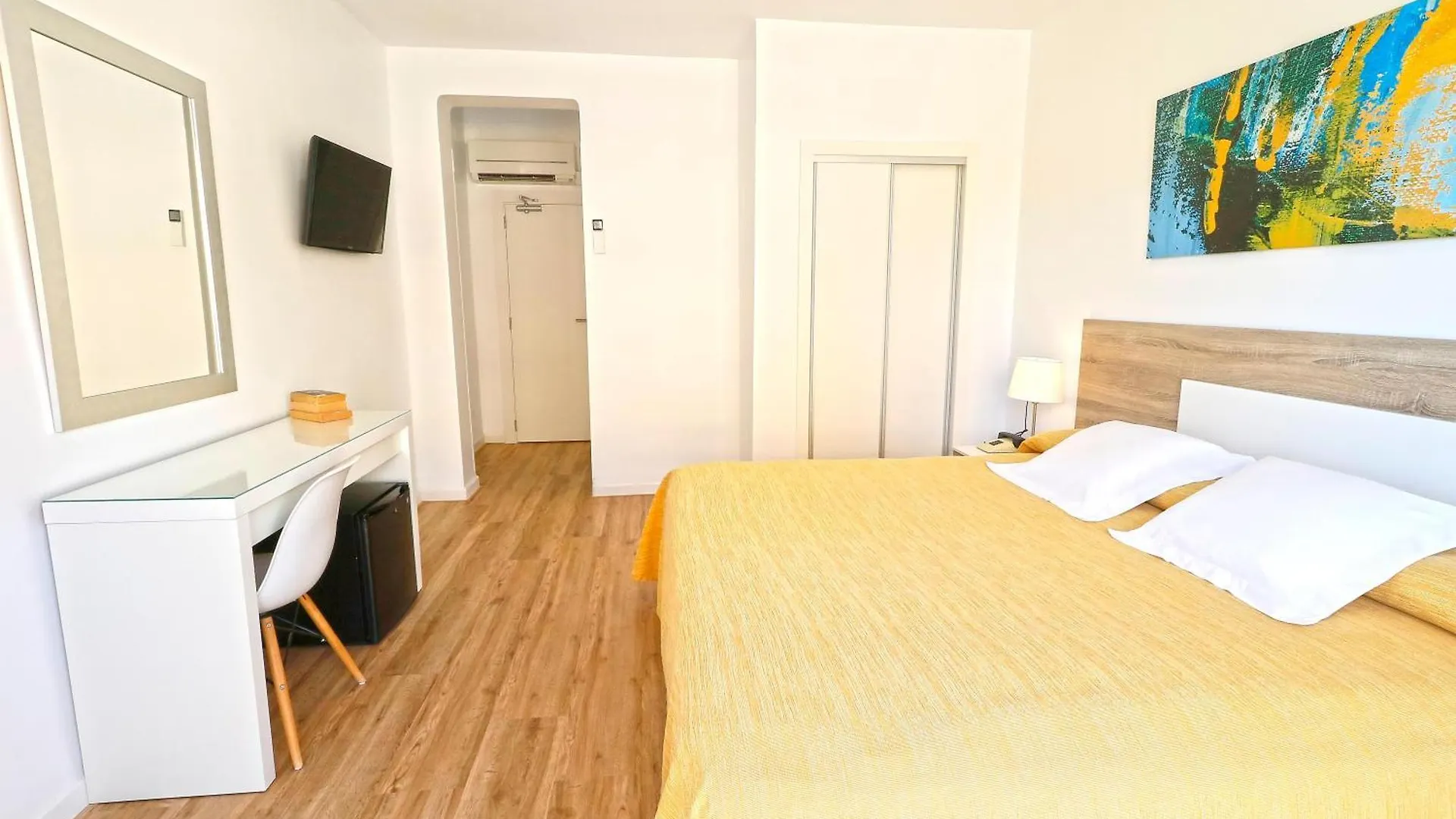 **  Hotel Gabarda Palmanova Spanien