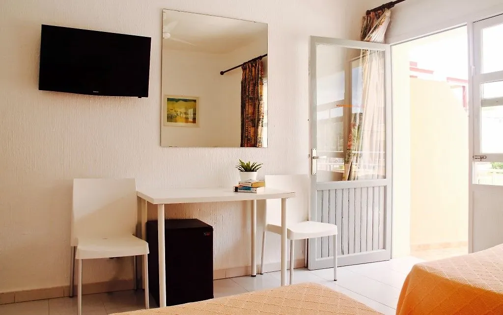 Hotel Gabarda Palmanova